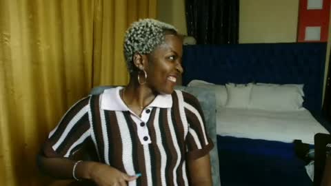 Snapshot of prettyquee chatting on 17, 6, 2026 sasha online show from 17, 6, 2026