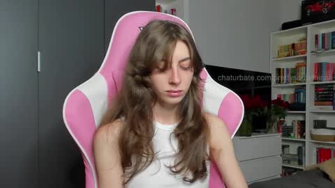Sophie  next stream will be at Monday  i will wait you guys  online show from 27, 10, 2025