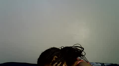 prettytess online show from 20, 5, 2026