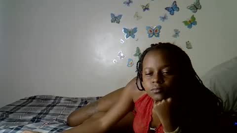 prettytess online show from 23, 5, 2026