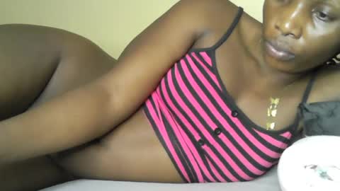 Snapshot of prettyvish chatting on 5, 7, 2026 prettyvish online show from 5, 7, 2026
