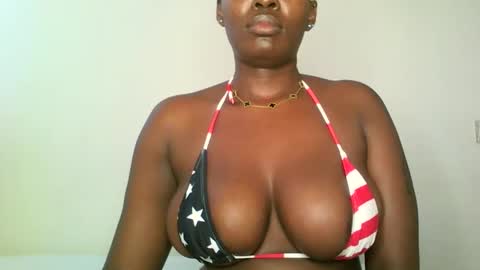 prettyvishy online show from 14, 2, 2025