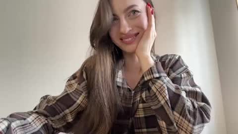 Snapshot of prettyyy_angel chatting on 21, 4, 2026 prettyyy_angel online show from 21, 4, 2026