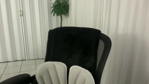 prettyyykittyyy22 online show from 20, 12, 2025