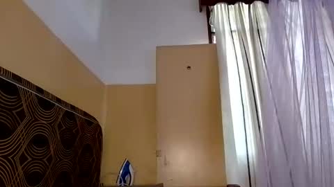 prettyzuzu online show from 30, 9, 2025