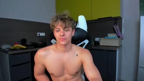 Snapshot of prince_nik chatting on 29, 6, 2026 prince online show from 29, 6, 2026