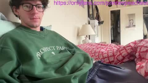 Peaches online show from 28, 10, 2025