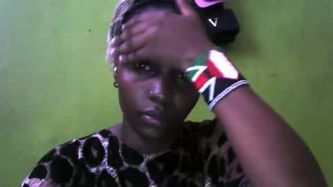 Snapshot of princess_amani chatting on 3, 11, 2025 princess_amani online show from 3, 11, 2025