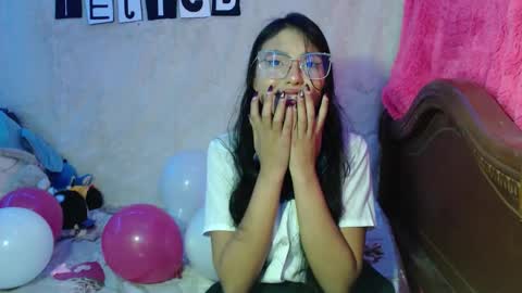  Elia  online show from 21, 10, 2025