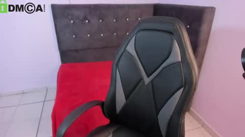 Snapshot of princess_foxxxy1 chatting on 15, 7, 2026 Paula Princess online show from 15, 7, 2026