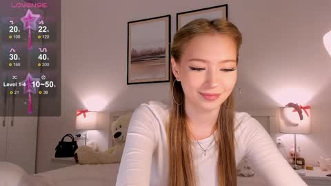 Snapshot of princess_nier chatting on 18, 5, 2026 Princess Diana online show from 18, 5, 2026