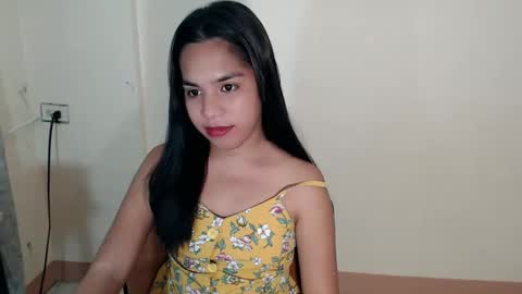 Snapshot of princess_yurie chatting on 8, 10, 2025 Yurie online show from 8, 10, 2025