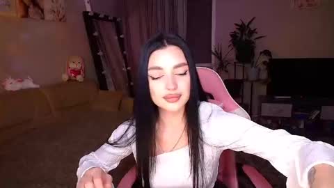 princessamira1 online show from 12, 10, 2025