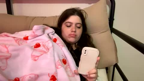 Snapshot of princesslaylaa chatting on 11, 1, 2025 princessviccxo online show from 11, 1, 2025