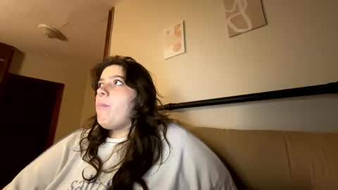 Snapshot of princesslaylaa chatting on 3, 10, 2025 princessviccxo online show from 3, 10, 2025