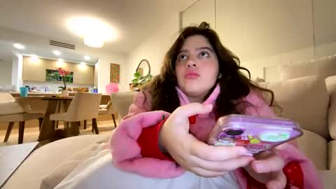 Snapshot of princesslaylaa chatting on 16, 3, 2026 princessviccxo online show from 16, 3, 2026