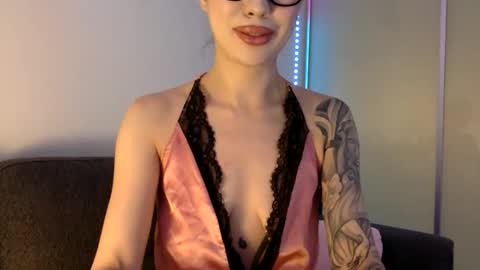 PrincessPinky444 online show from 8, 2, 2026