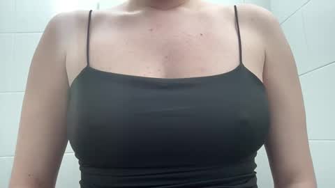 Snapshot of princesss99495055 chatting on 10, 3, 2025 PureLust Couple online show from 10, 3, 2025