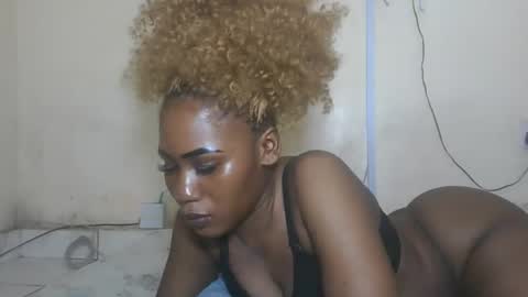 FENNY online show from 1, 11, 2025