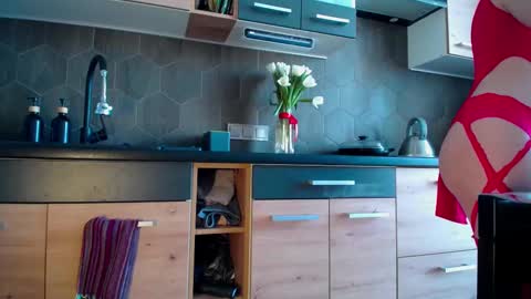 Space online show from 5, 3, 2025