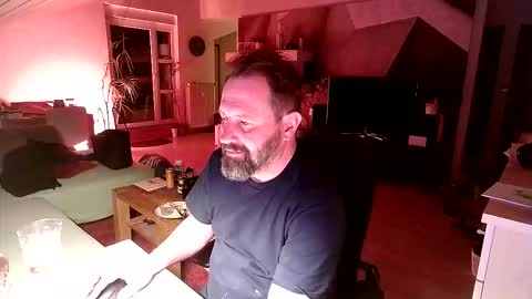 Snapshot of proband_007 chatting on 9, 4, 2026 proband_007 online show from 9, 4, 2026