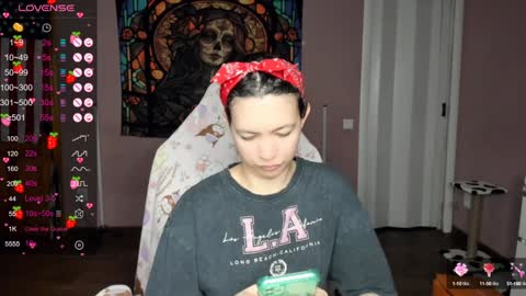 Di online show from 25, 1, 2025