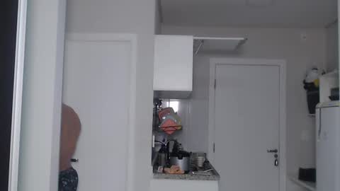 Snapshot of promuscles4u chatting on 17, 12, 2024 promuscles4u online show from 17, 12, 2024