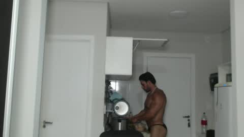 Snapshot of promuscles4u chatting on 23, 1, 2025 promuscles4u online show from 23, 1, 2025