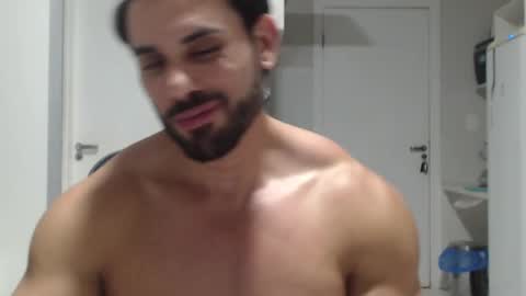 Snapshot of promuscles4u chatting on 18, 2, 2025 promuscles4u online show from 18, 2, 2025