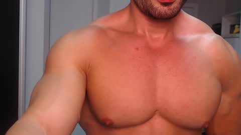 Snapshot of promuscles4u chatting on 3, 3, 2025 promuscles4u online show from 3, 3, 2025