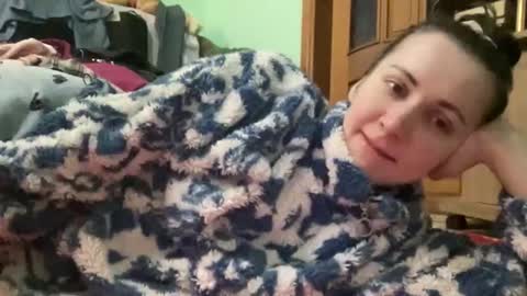 proud sweet 21 online show from 17, 3, 2026