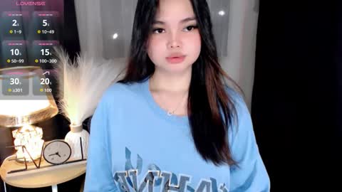 prtty abby03 on ig follow me love online show from 29, 9, 2025