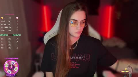 Queen of Pain online show from 17, 12, 2025