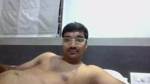 Snapshot of ptl1711 chatting on 19, 4, 2026 ptl1711 online show from 19, 4, 2026