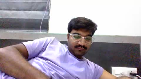 Snapshot of ptl1711 chatting on 8, 7, 2026 ptl1711 online show from 8, 7, 2026