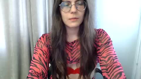 Snapshot of puffy_sex_lover chatting on 18, 6, 2026 puffy_sex_lover online show from 18, 6, 2026