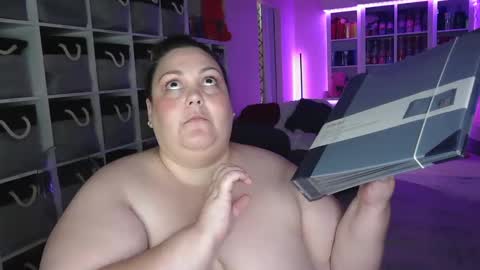 Puggie -  online show from 22, 1, 2025