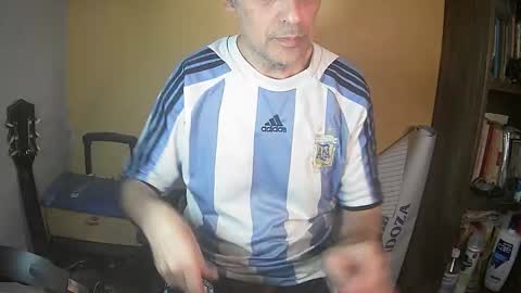 Snapshot of puky_mza chatting on 4, 12, 2025 puky_mza online show from 4, 12, 2025