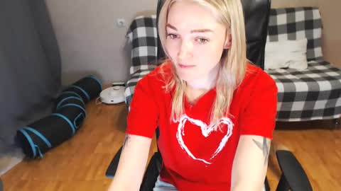 Snapshot of puma_ma chatting on 25, 2, 2025 Polly online show from 25, 2, 2025