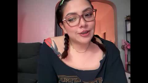 Snapshot of pumpkin_bunny chatting on 21, 12, 2025 Pumpkin bunny online show from 21, 12, 2025