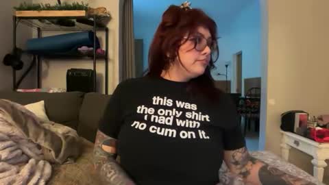 Snapshot of pumpkin_bunny chatting on 2, 6, 2026 Pumpkin bunny online show from 2, 6, 2026