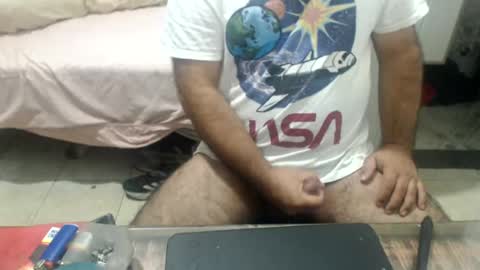 Snapshot of punheteiro75 chatting on 4, 8, 2026 punheteiro75 online show from 4, 8, 2026
