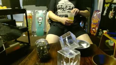 Jojo online show from 5, 3, 2025