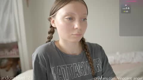 i dont do shows for free. watching here silently and waiting for me to start showing you something for free is useless online show from 27, 10, 2025