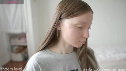 i dont do shows for free. watching here silently and waiting for me to start showing you something for free is useless online show from 31, 10, 2025