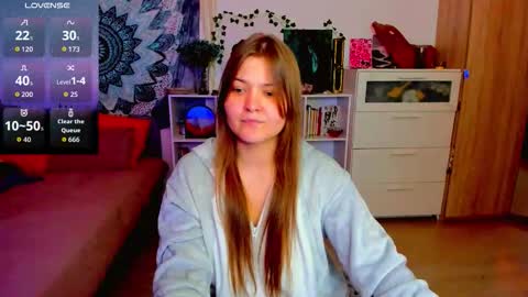 Miss Hanna online show from 24, 11, 2025