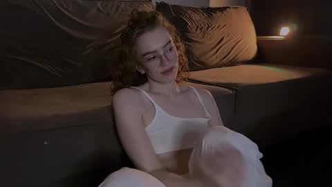 Marie online show from 15, 2, 2025