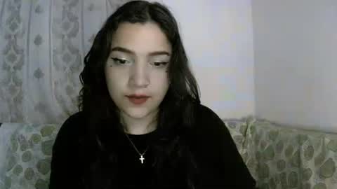 Snapshot of purple_23 chatting on 20, 12, 2025 Lizzy online show from 20, 12, 2025