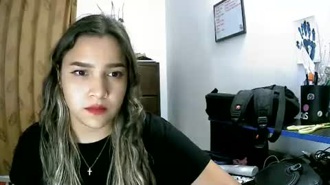 Snapshot of purple_23 chatting on 14, 6, 2026 Lizzy online show from 14, 6, 2026