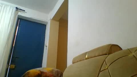 Snapshot of purple_hearts chatting on 2, 6, 2026 purple_hearts online show from 2, 6, 2026